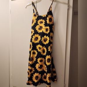 Constantly Varied Gear CVG Limitless Dress, Sunflowers, Size Small